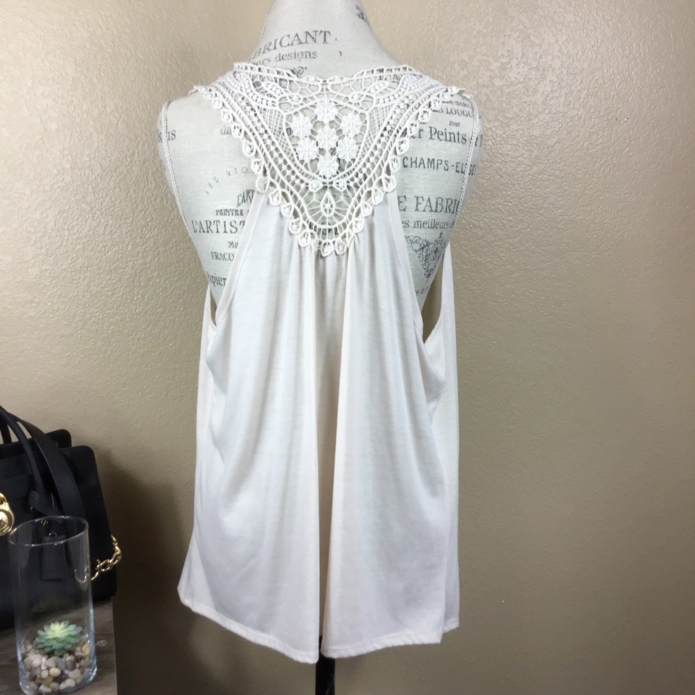 eyelash couture ~ Vest